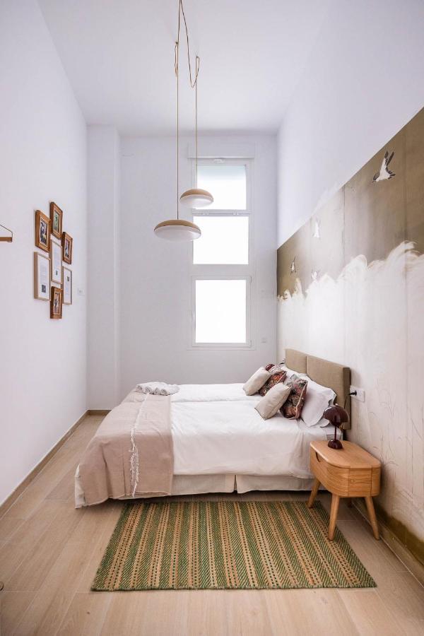 Pop Art Historia De Conde Negro Con Patio Privado Apartman Sevilla Kültér fotó